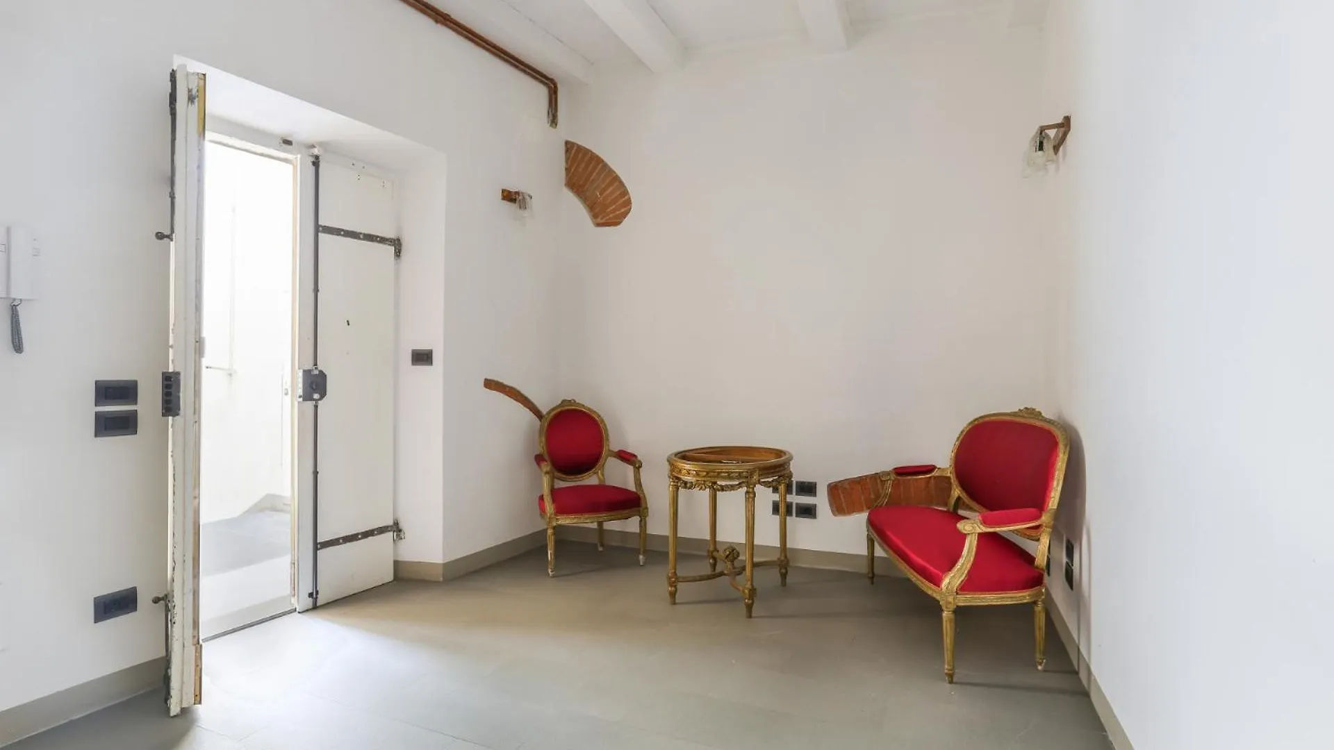 Uffizi I Tower Apartment In Florence